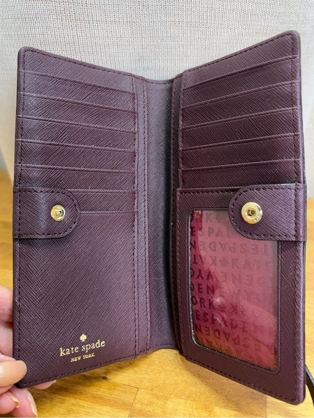 Kate Spade New York Plum Saffiano Leather Continental Wallet Gold Tone Zip - Picture 5 of 8